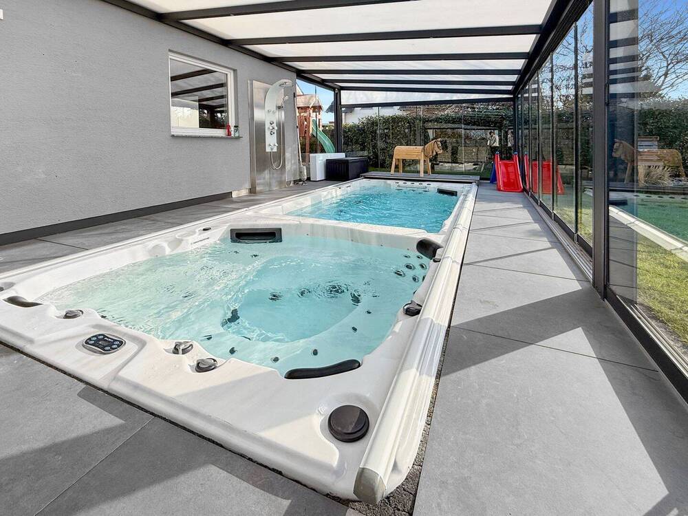 Thumbnail-Leben mit Spa-Feeling - Wohnen mit Pool, Wintergarten und Premium-Ausstattung