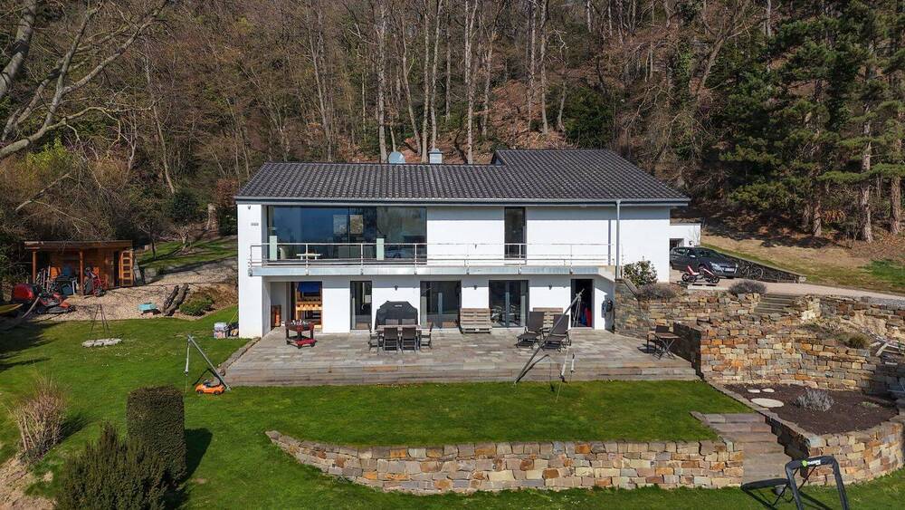 Thumbnail-Wo Architektur zur Lebenskunst wird - Einfamilienhaus mit Südgarten in Untermaubach am Waldrand