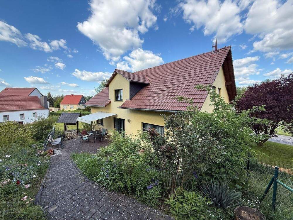 Thumbnail-+++ Schönes großes Einfamilienhaus in mitten der Natur in Wengelsdorf +++