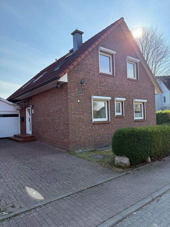 Thumbnail-Frisch renoviertes Familienhaus mit Südgarten - vollunterkellert