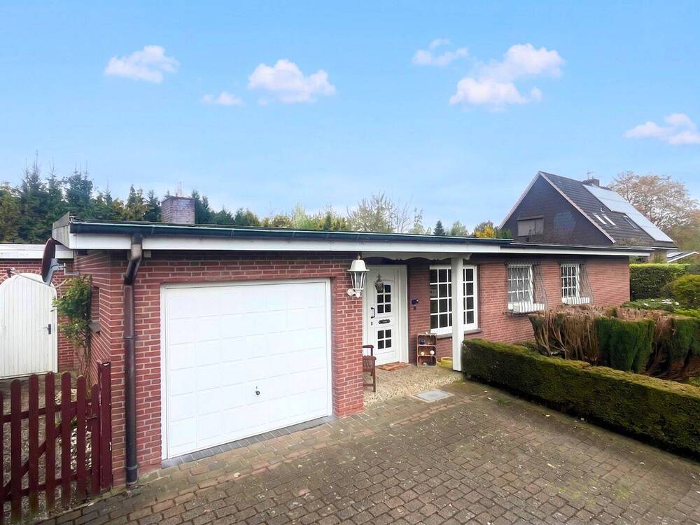 Thumbnail-***Reserviert***: Sommer, Sonne, Eigenheim: Ihr großzügiger Bungalow mit Garten und Traumterrasse.