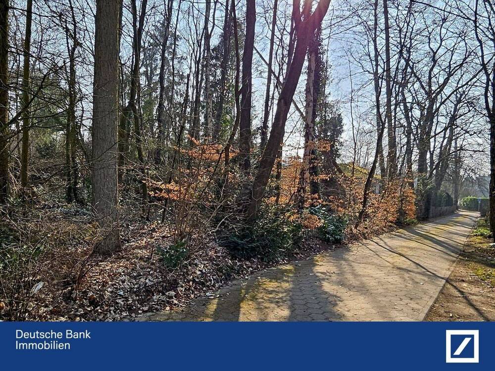 Thumbnail-Großzügiges Baugrundstück in idyllischer Lage!