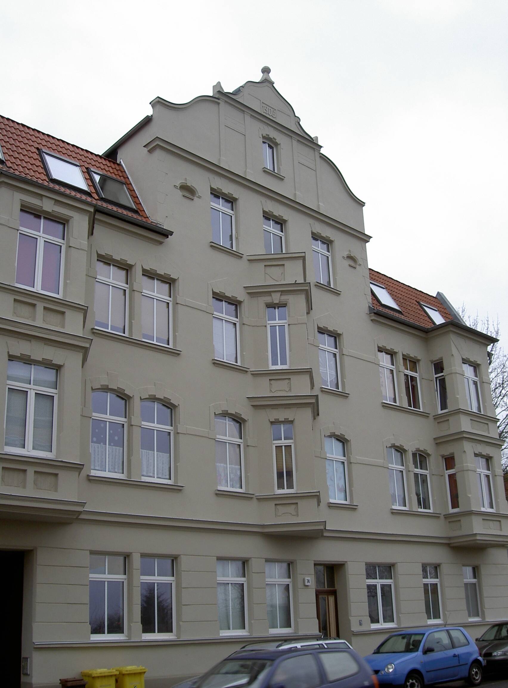 Thumbnail-Tolle Studentenwohnung unweit der medizinischen Akademie mit Balkon, Stellplatz und Küche