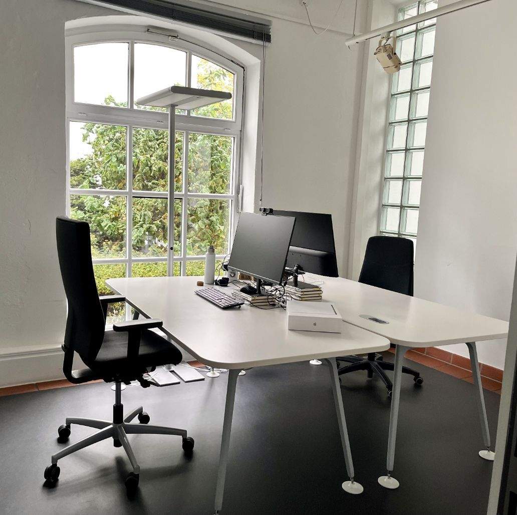 Thumbnail-Helle, möblierte Bürofläche in ehemaliger Schmiede - flexibel & offen