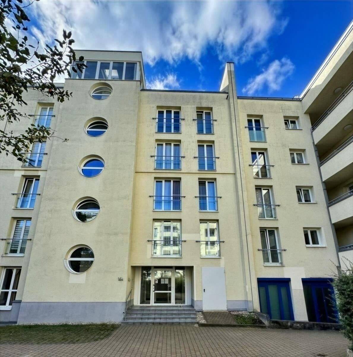 Thumbnail-Eigennutzer aufgepasst - Vollmöblierte Wohnung in zentrumsnaher Lage mit Terrasse!