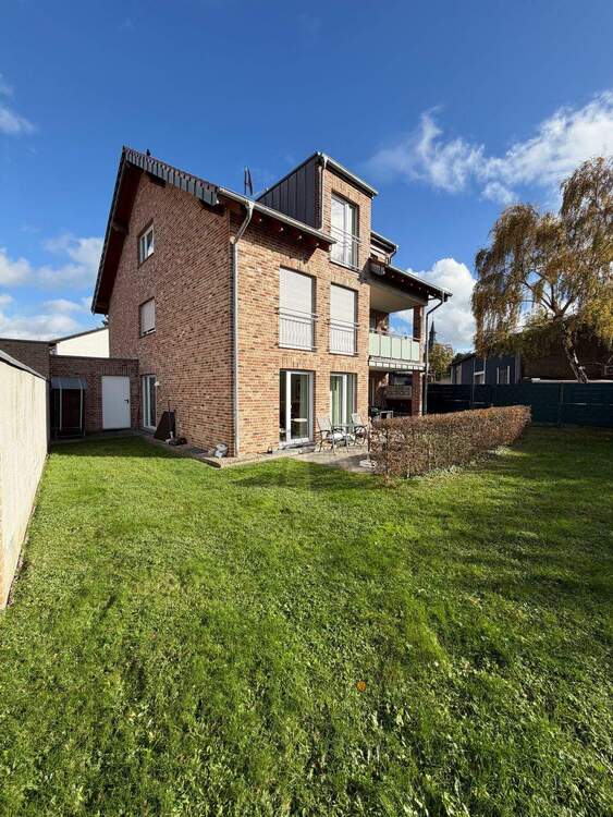 Thumbnail-Erdgeschosswohnung mit Garten in Ratheim - ruhig, gepflegt, bezugsfertig