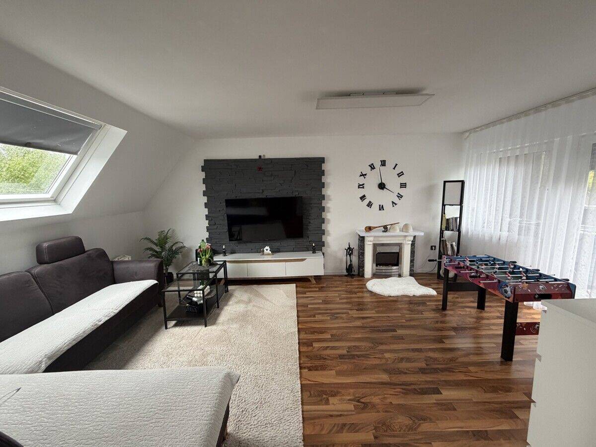 Thumbnail-Viel Platz, viele Möglichkeiten - Mehrfamilienhaus mit Charme und Potenzial! Drei Wohneinheiten in ruhiger Lage