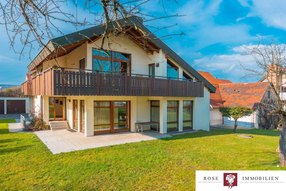 Thumbnail-Freistehendes Einfamilienhaus mit Einliegerwohnung in City-Lage und gehobener Ausstattung