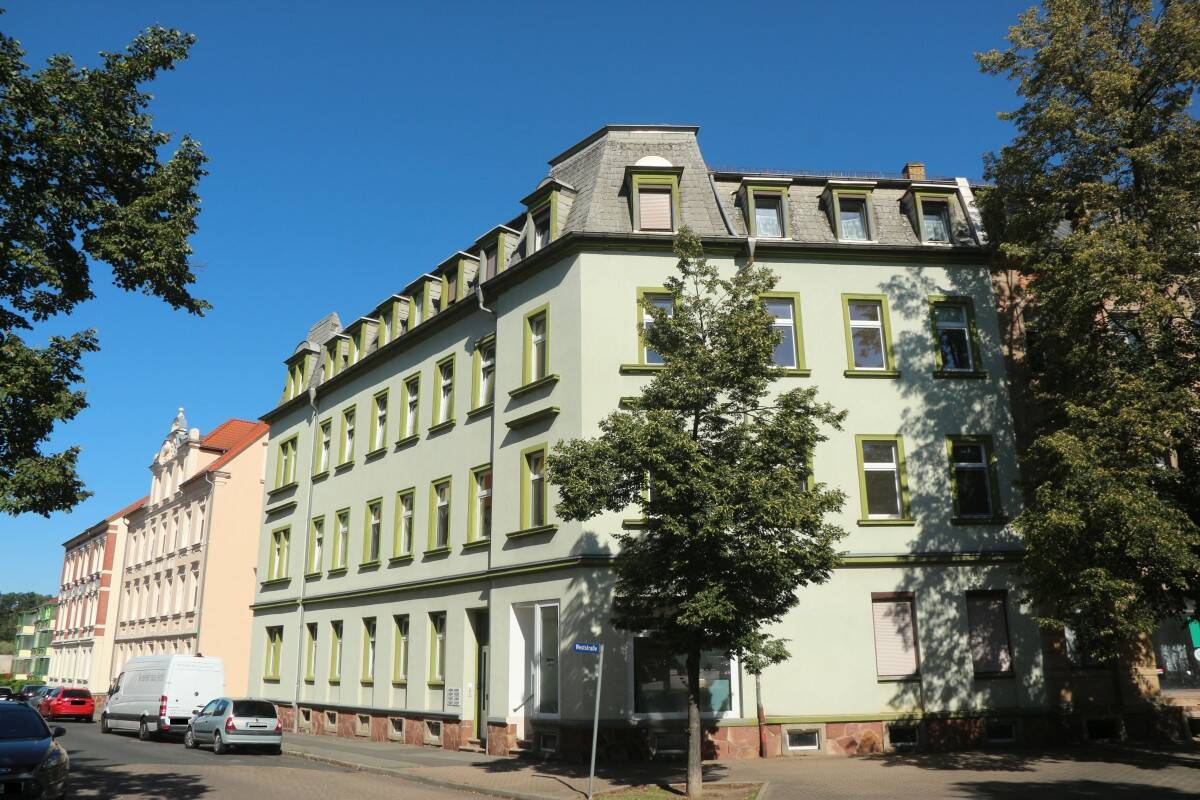 Thumbnail-Ihr neues, liebevoll saniertes Büro mit vorteilhafter Raumaufteilung in Döbeln!