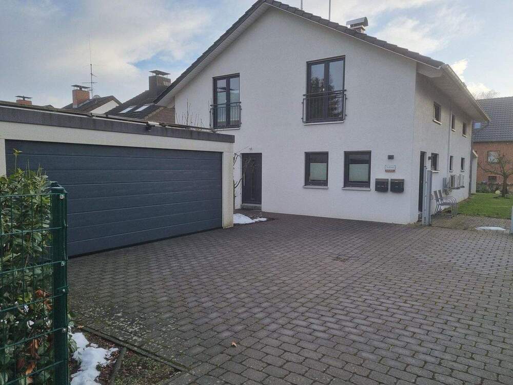 Thumbnail-Energieeffizientes Einfamilienhaus mit Einliegerwohnung (232 m²) in Hannover-Bothfeld