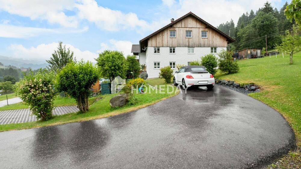 Thumbnail-Lichtdurchflutete Vier-Zimmer-Wohnung mit ländlichem Flair und Weitblick