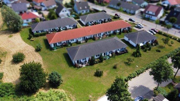 Thumbnail-Barrierefreies 2-Zimmer-Reihenhäuschen im Betreuten Wohnen – Komfort und Sicherheit im Alter