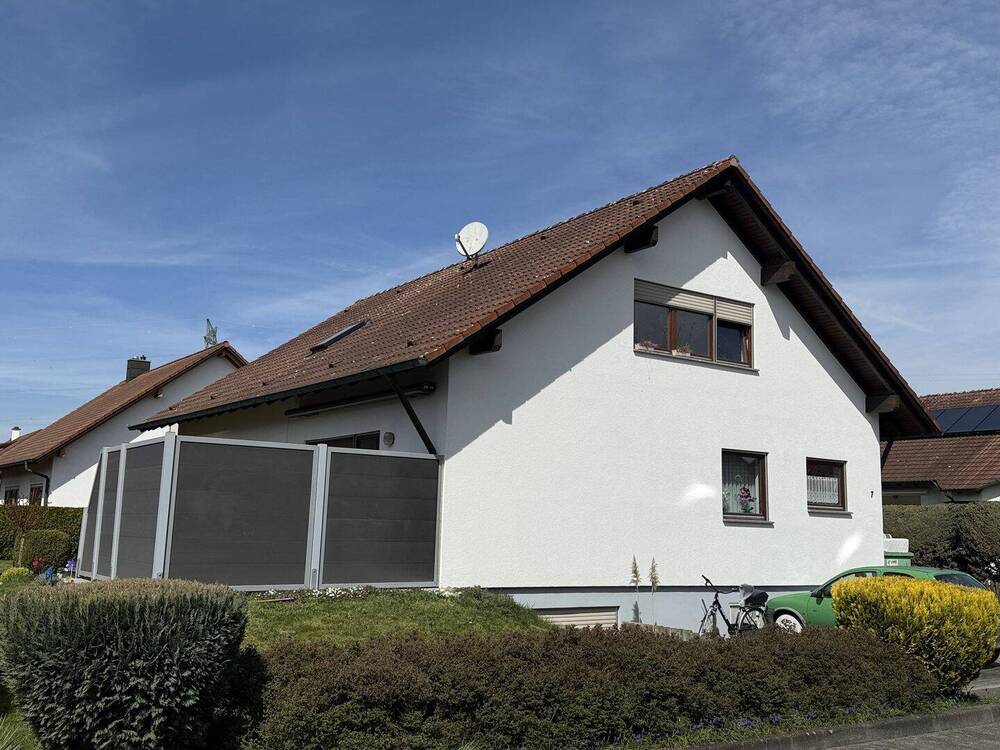 Thumbnail-Günstige 3 Zimmer DG-Wohnung in der Grüninger Siedlung