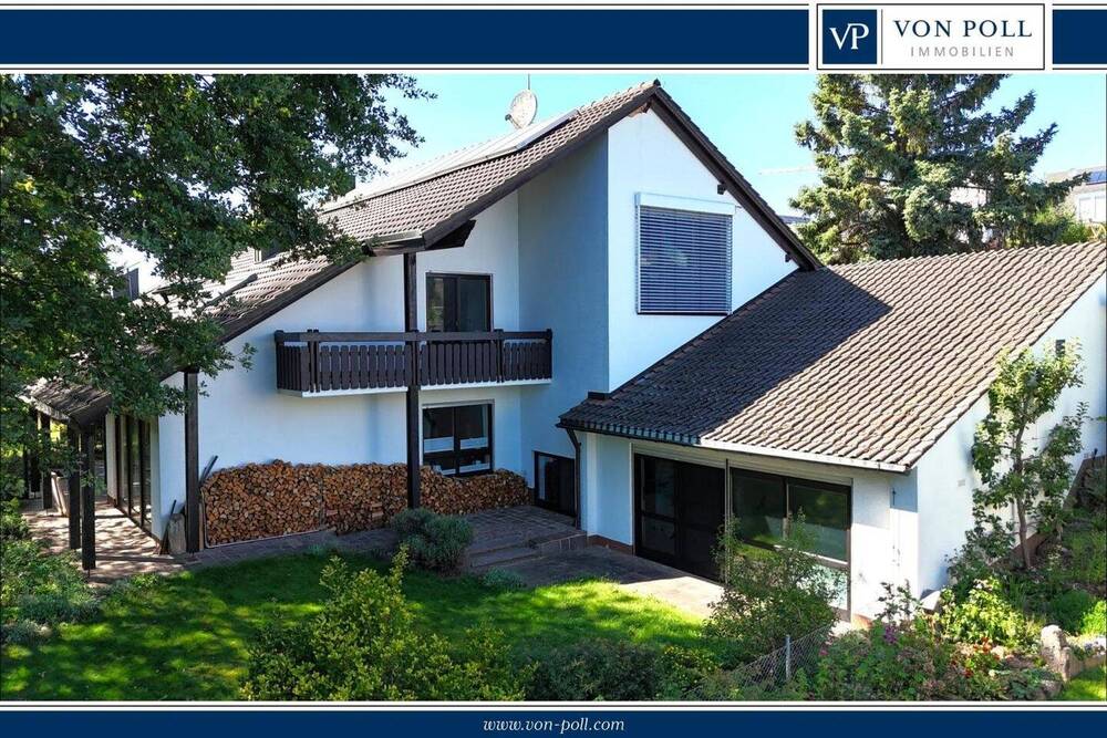 Thumbnail-Exklusives Einfamilienhaus mit innenliegendem Pool - einmalige Gelegenheit!