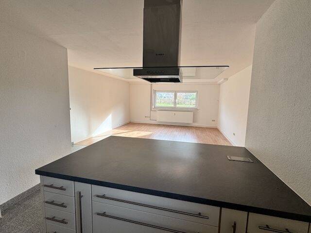 Thumbnail-3 Zimmer-Wohnung im Souterrain | Max. an 1-2 Personen zu vermieten