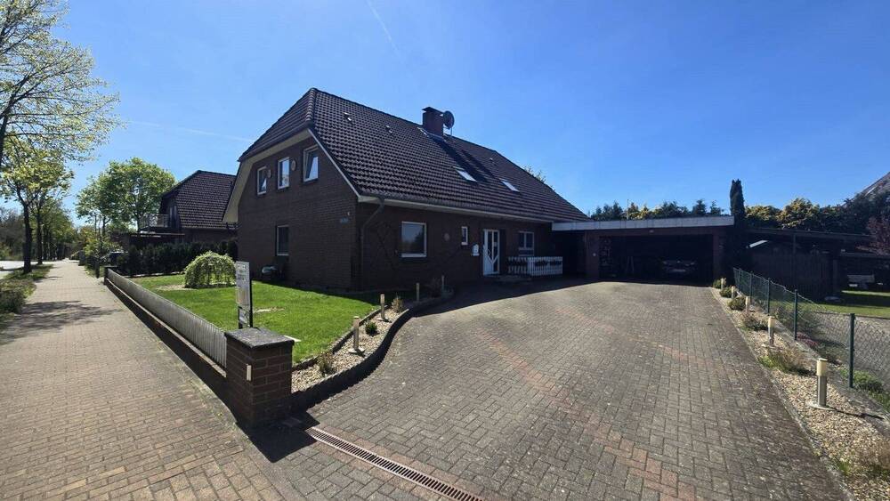 Thumbnail-Teilvermietetes Zweifamilienhaus mit Doppelgarage