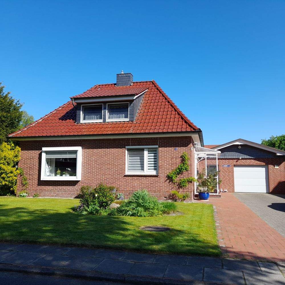 Thumbnail-Sehr schönes Einfamilienhaus mit Garage in Rodenkirchen