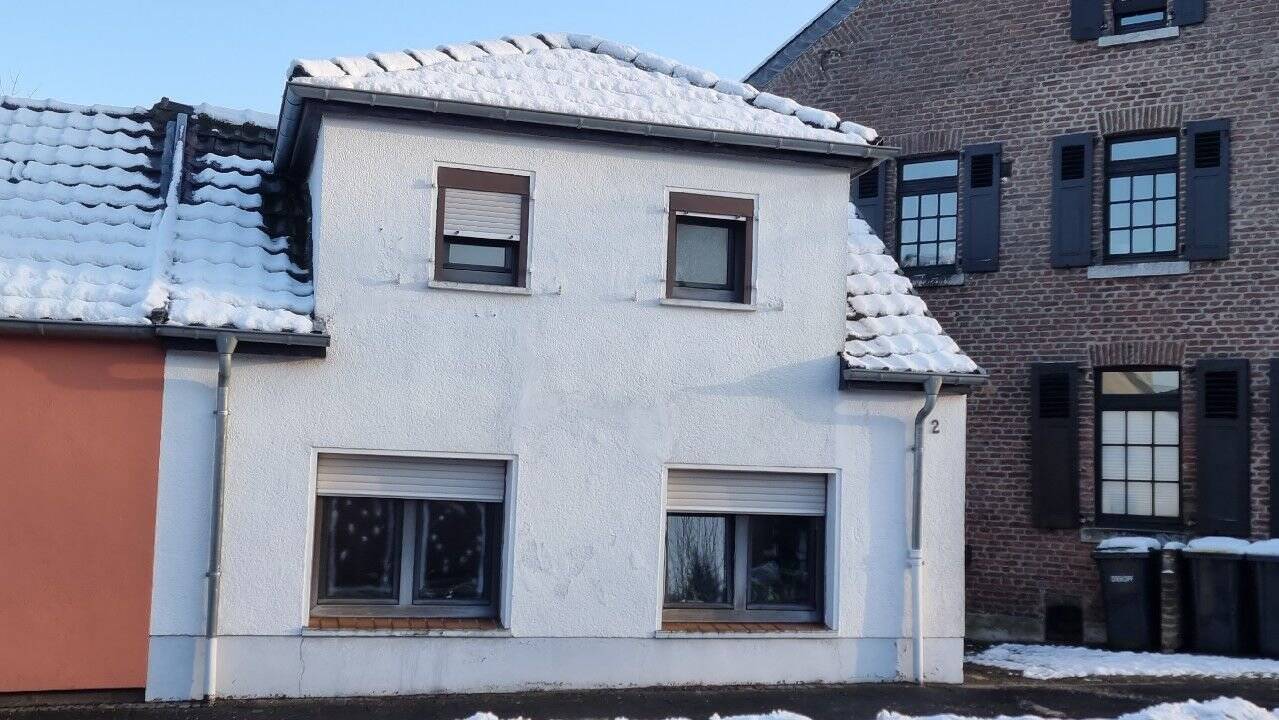 Straßenansicht