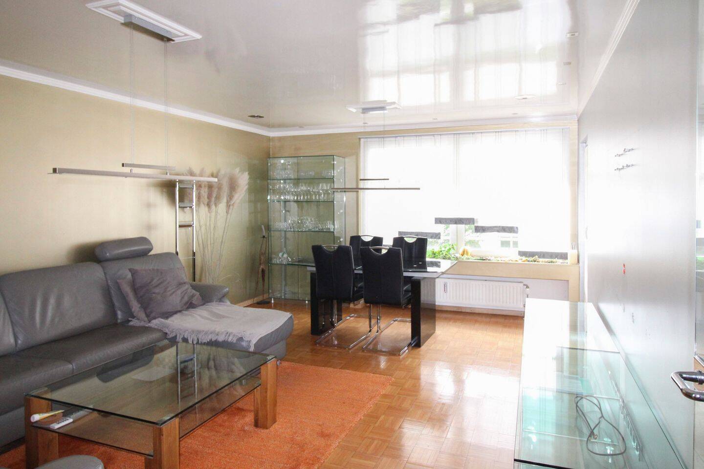 Thumbnail-Sehr gepflegte Wohnung mit eigener Garage