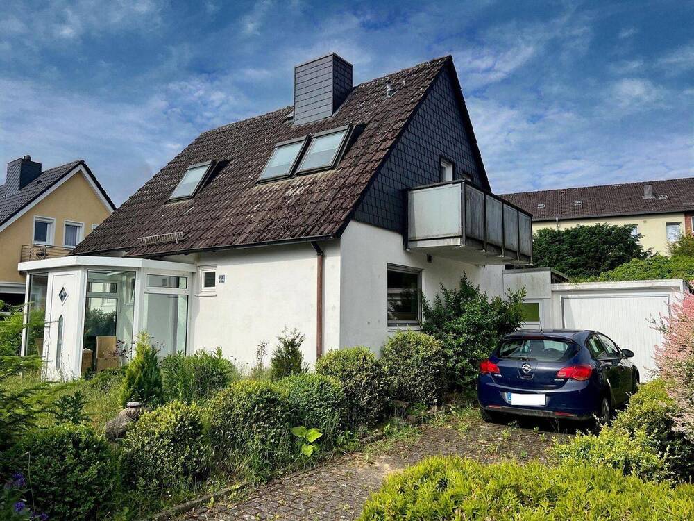 Thumbnail-Einfamilienhaus in beliebter Wohnlage mit Wintergarten