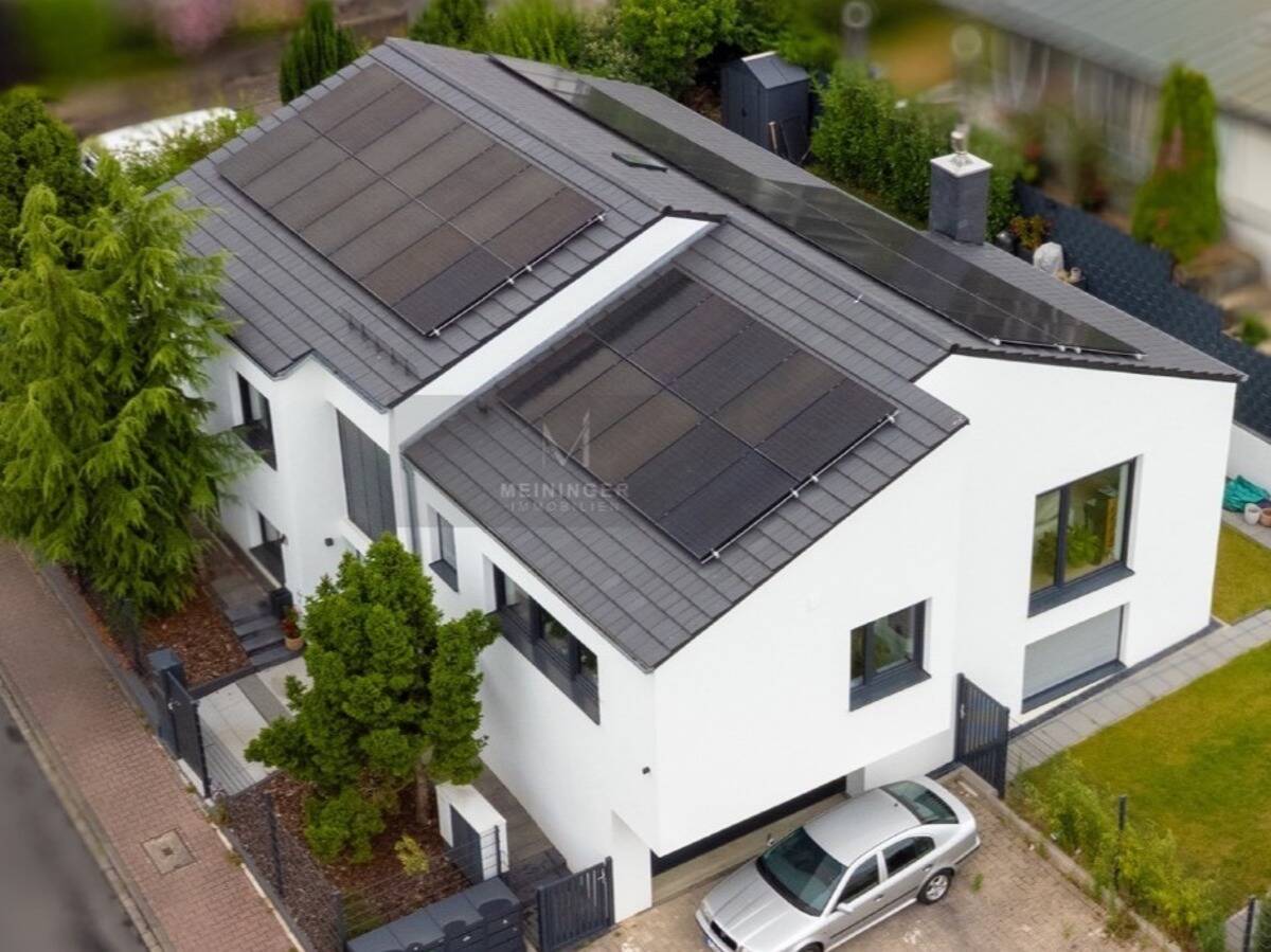 Thumbnail-Freistehendes kernsaniertes Effizienzhaus 40 . Einfamilienhaus in Frankfurt-Kalbach