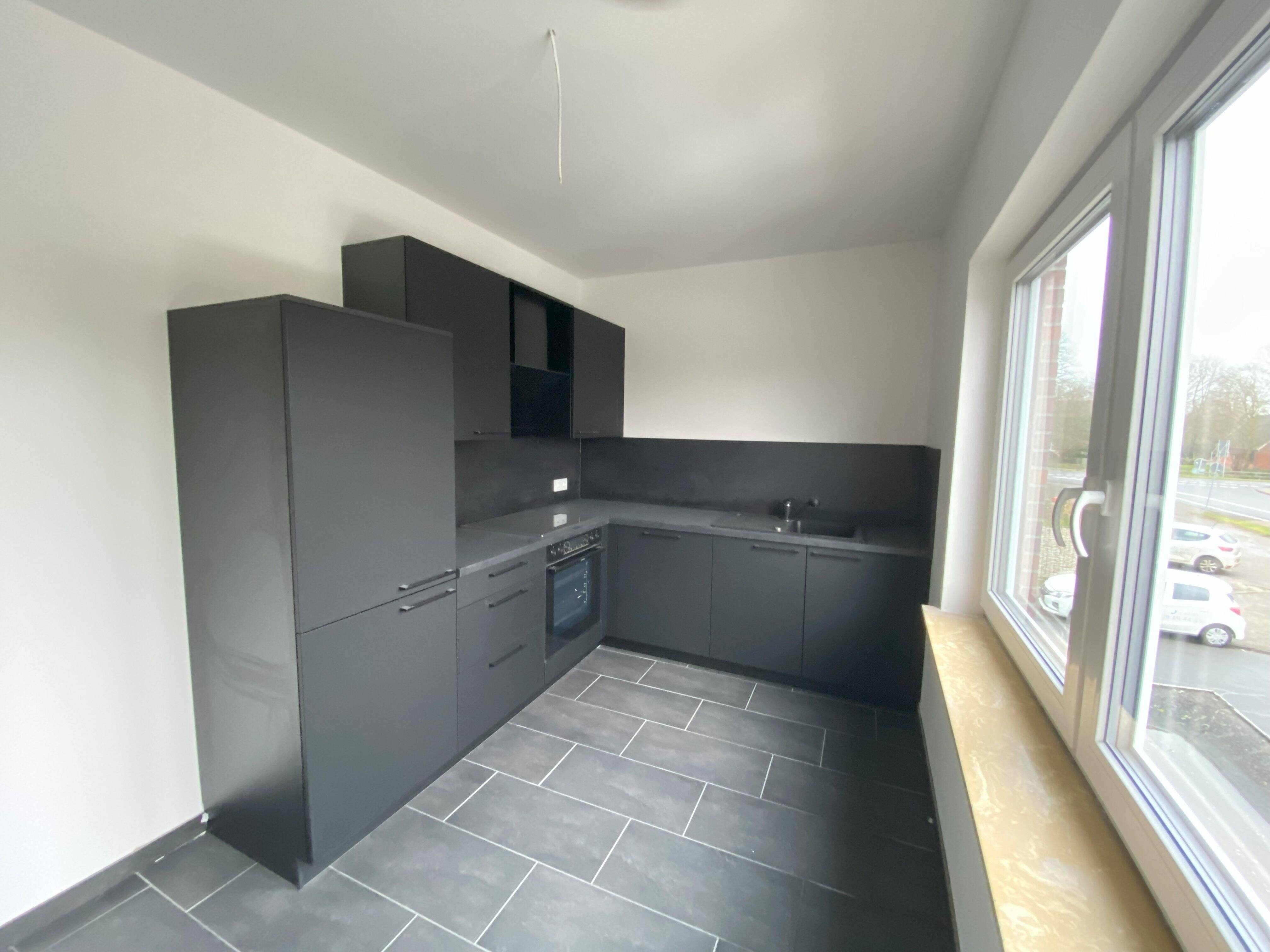 Thumbnail-Schöne 2-Zimmer Wohnung (1. OG links 2)