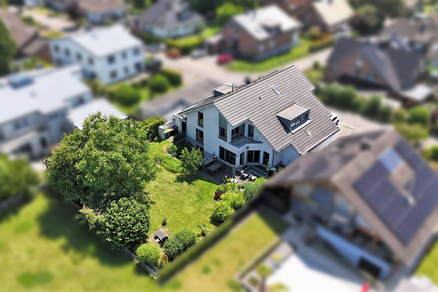 Thumbnail-Großzügiges Familienanwesen - Leben mit der ganzen Familie. Wohnen und Arbeiten. 2 Einheiten möglich.