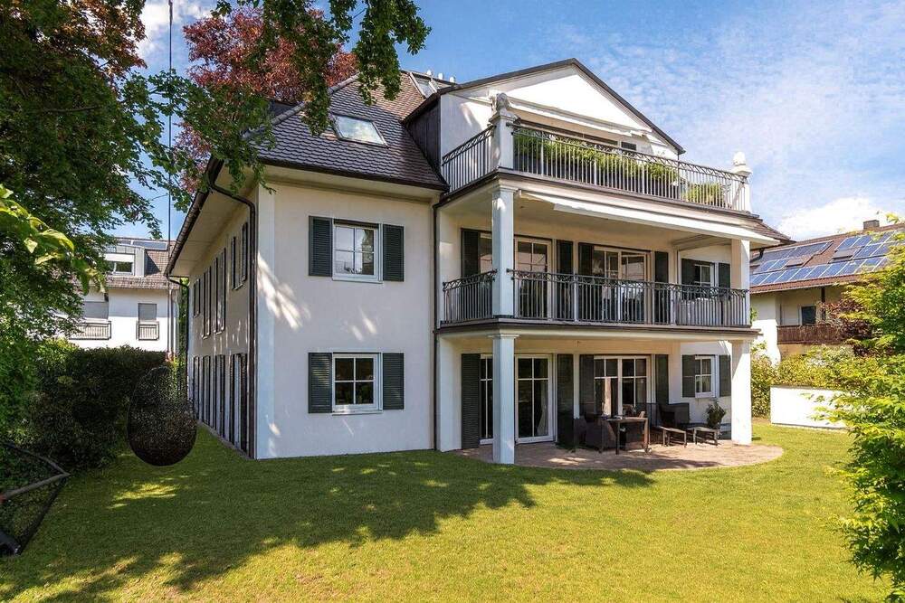 Thumbnail-AIGNER - Elegantes Wohnen: Exklusives Dachgeschoss mit herrlicher Sonnenterrasse