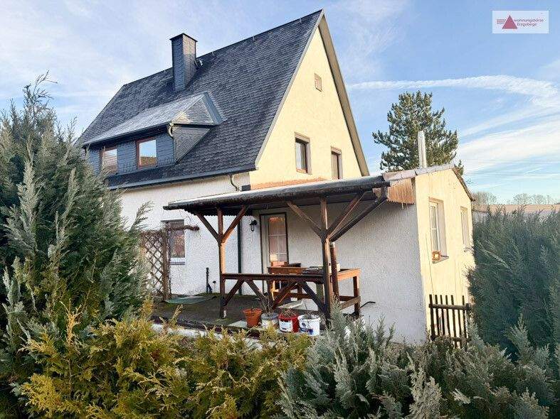 Thumbnail-Einfamilienhaus in Neundorf bei Annaberg-Buchholz: Ruhige Lage, Erzgebirge, Kamin, Terrasse & Garten