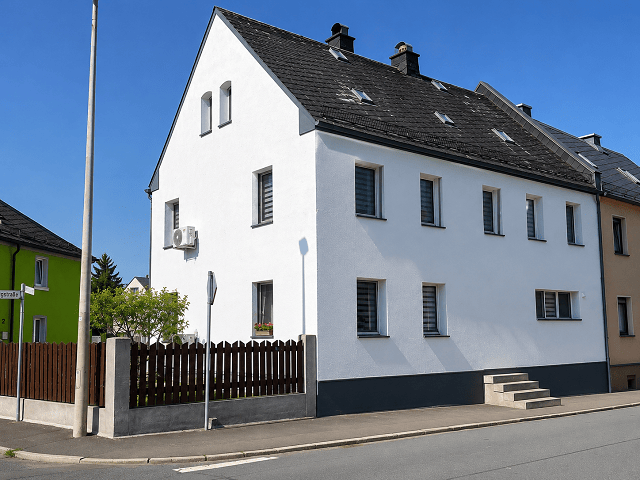 Thumbnail-***Gepflegtes Familienhaus mit Potenzial zum Mehrgenerationenwohnen***