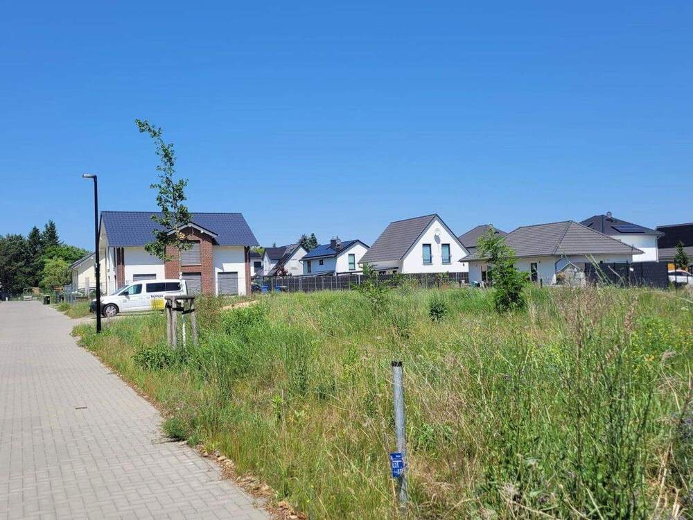 Thumbnail-Provisionsfrei und ohne Bauträgerbindung! Attraktives Baugrundstück im Neubaugebiet