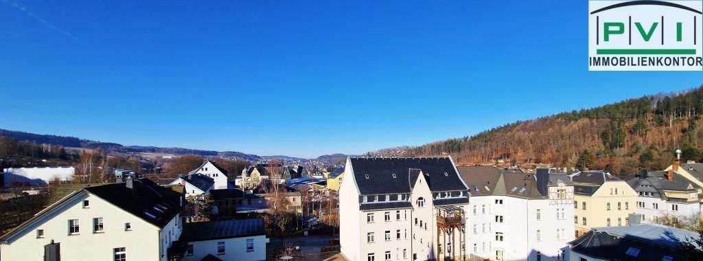 Thumbnail-Sonnige 3-Zimmerwohnung mit Weitblick in Schwarzenberg sucht Mieter