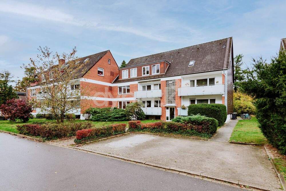 Thumbnail-Leben in Reppenstedt - Hochparterre-Wohnung mit 4 Zimmern und Balkon.