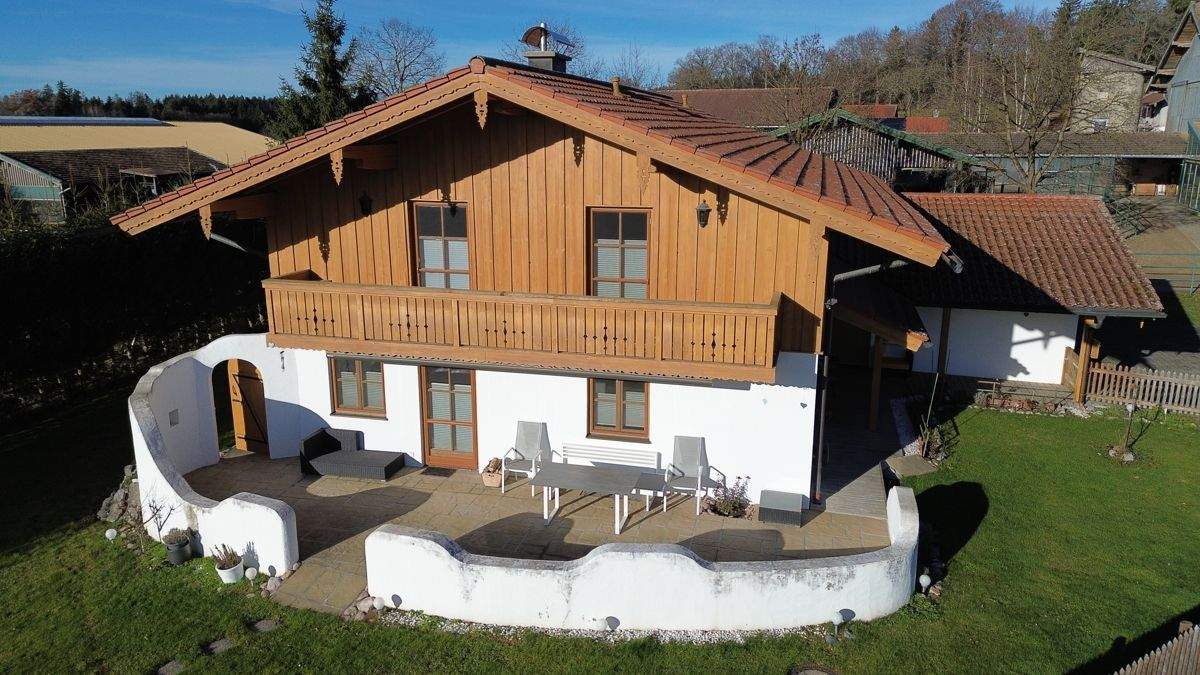 Thumbnail-Bildschönes Landhaus mit Einliegerwohnung in absolut ruhiger Lage