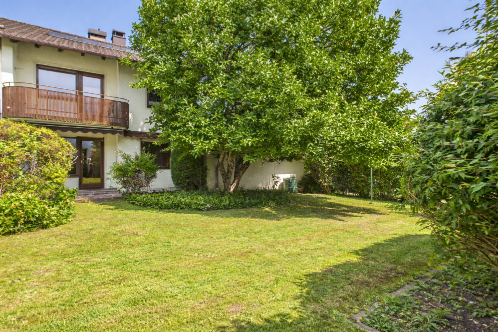 Thumbnail-Familienglück in Piding: Gepflegtes REH mit großem Garten, 3 SZ und Bergblick