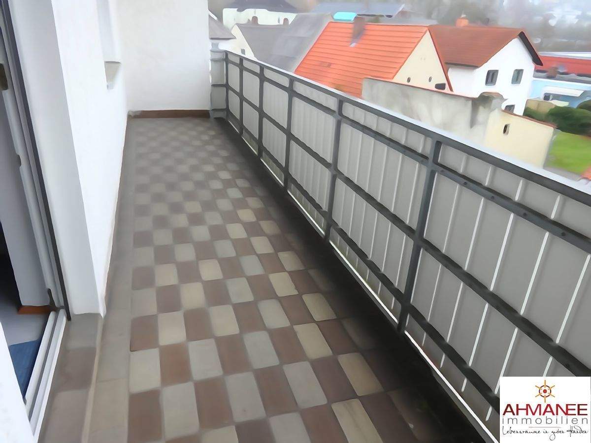 Thumbnail-Gemütliche 3,5 Wohnung mit Balkon, Garten und Garage im Eisbergviertel