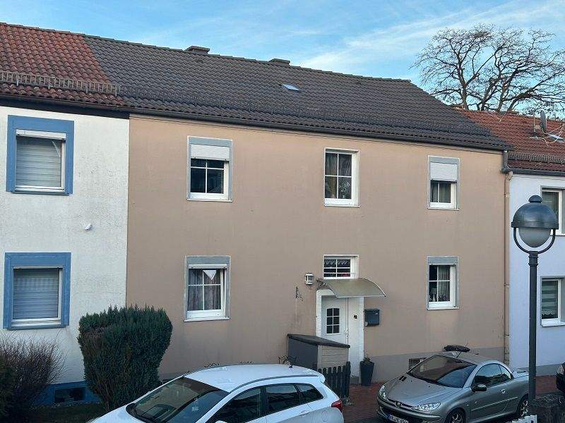 Thumbnail-Großzügiges Reihenmittelhaus mit Carport und Veranda in ruhiger Lage von Lüdenscheid (TinsbergKluse…)