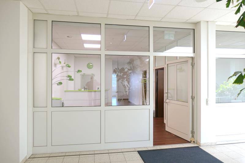 Thumbnail-N-Wetzendorf: Praxisfläche mit ca. 182 m² - 6-9 Räume - 1.OG - in kleinem Einkaufszentrum
