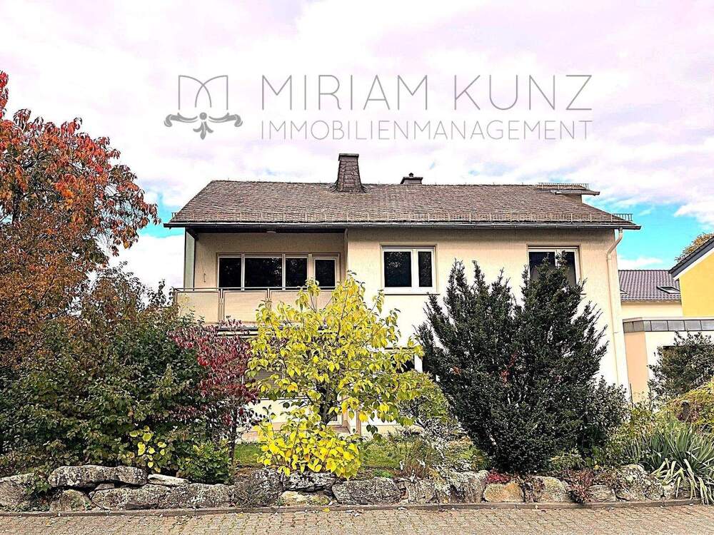 Thumbnail-Familienhaus + Einliegerwohnung in Limburg Blumenrod