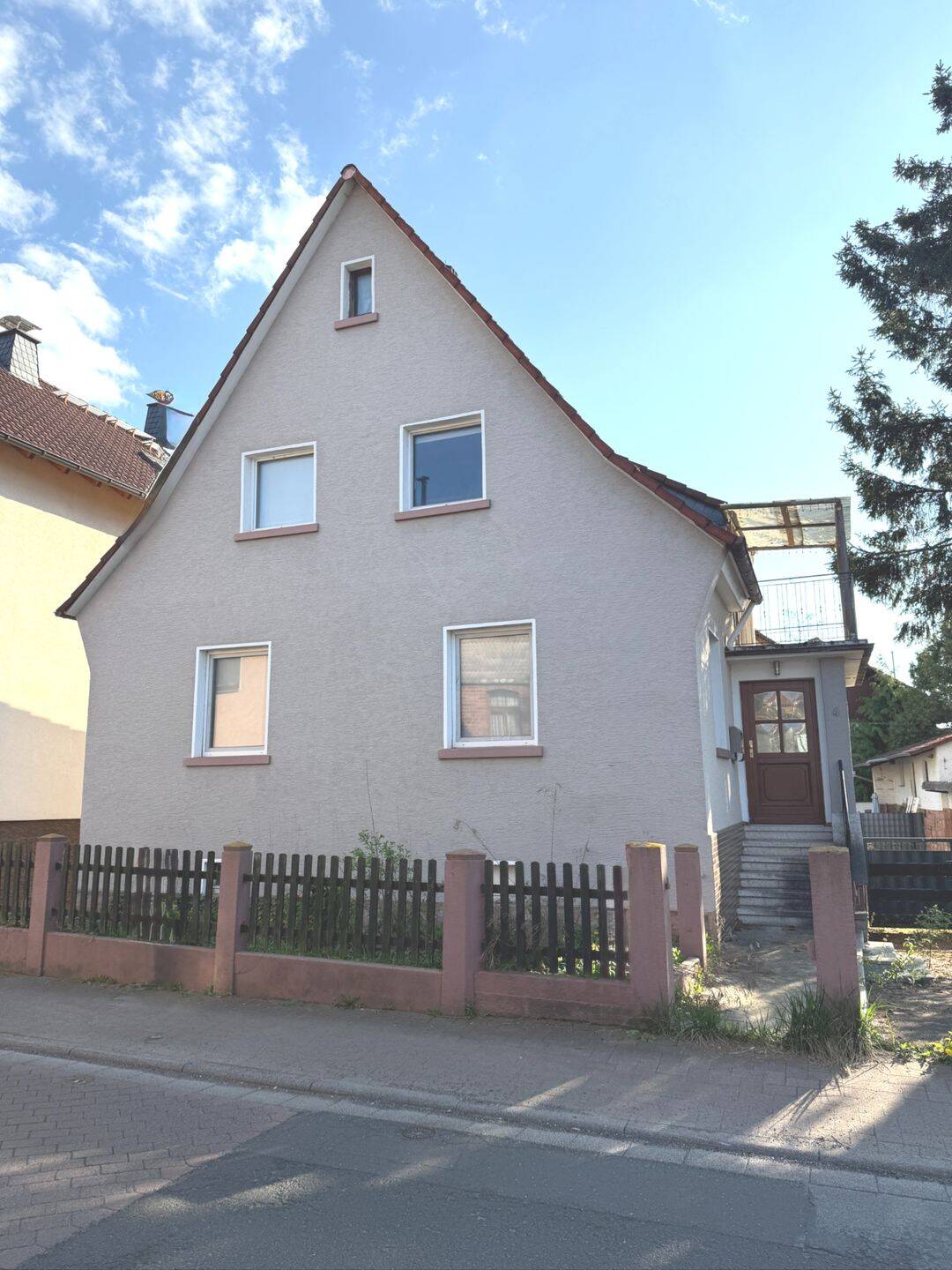 Thumbnail-**Einfamilienwohnhaus in zentraler Ortslage von Linsengericht-Geislitz**