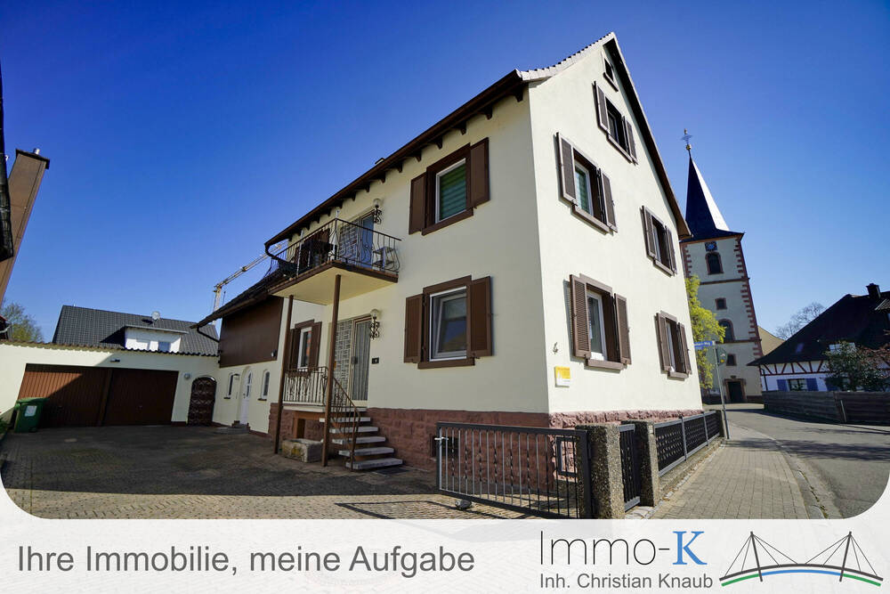 Thumbnail-Außergewöhnliches Zweifamilienhaus in angenehmer Lage von Kehl-Kork