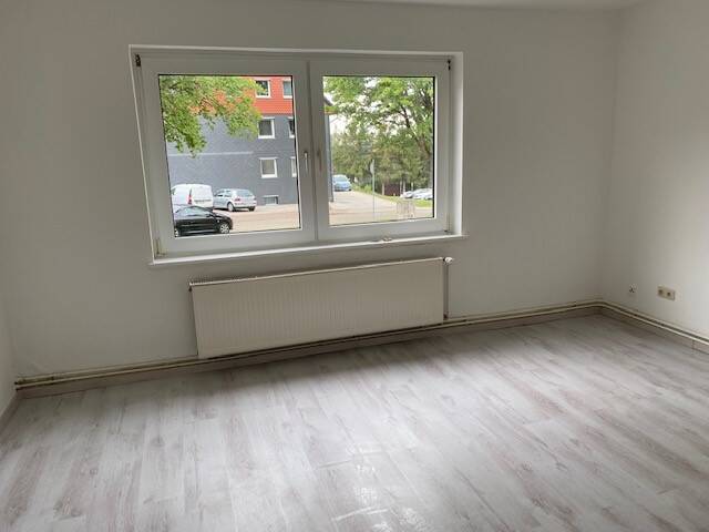 Thumbnail-Erdgeschosswohnung mit Tageslichtbad
