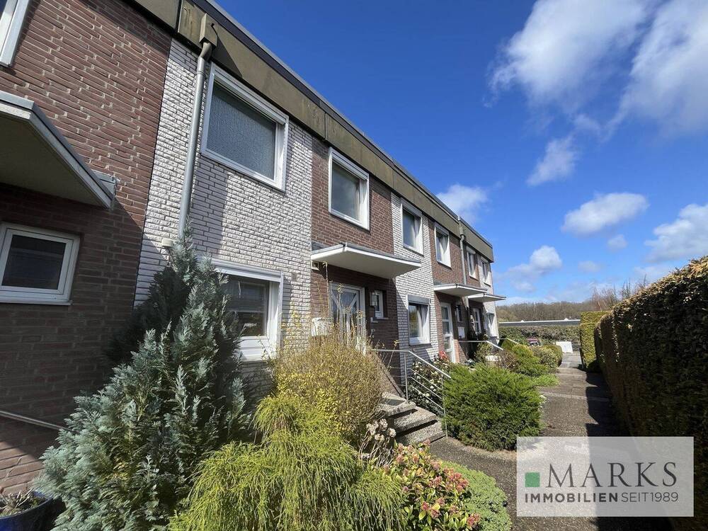 Thumbnail-Gepflegtes Reihenmittelhaus in guter Lage - Lübeck St. Gertrud - Eigenland -