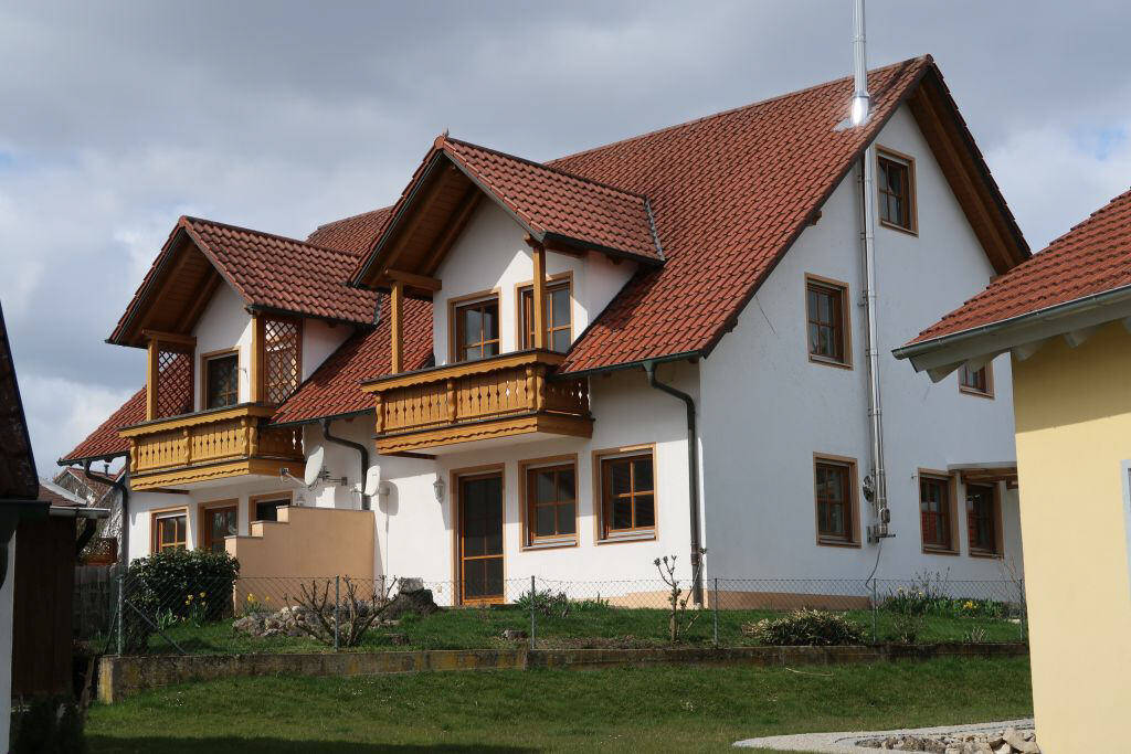 Thumbnail-freies Doppelhaus für Kap-Anleger oder Eigennutzer, Vilsheim