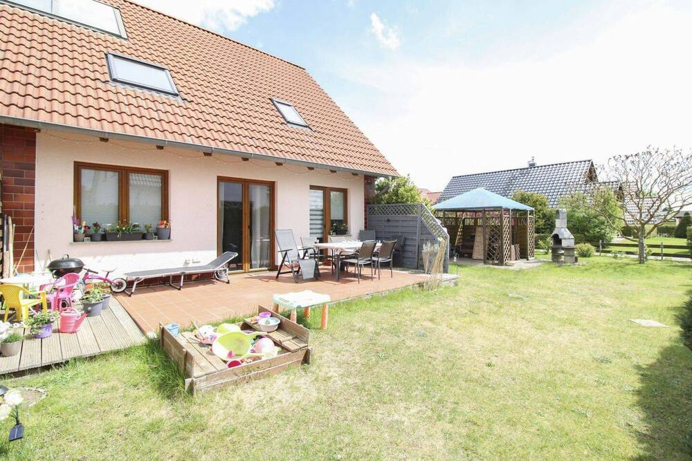 Thumbnail-Auf der Insel Usedom zu Hause: -Doppelhaushälfte in guter Lage von Karlshagen