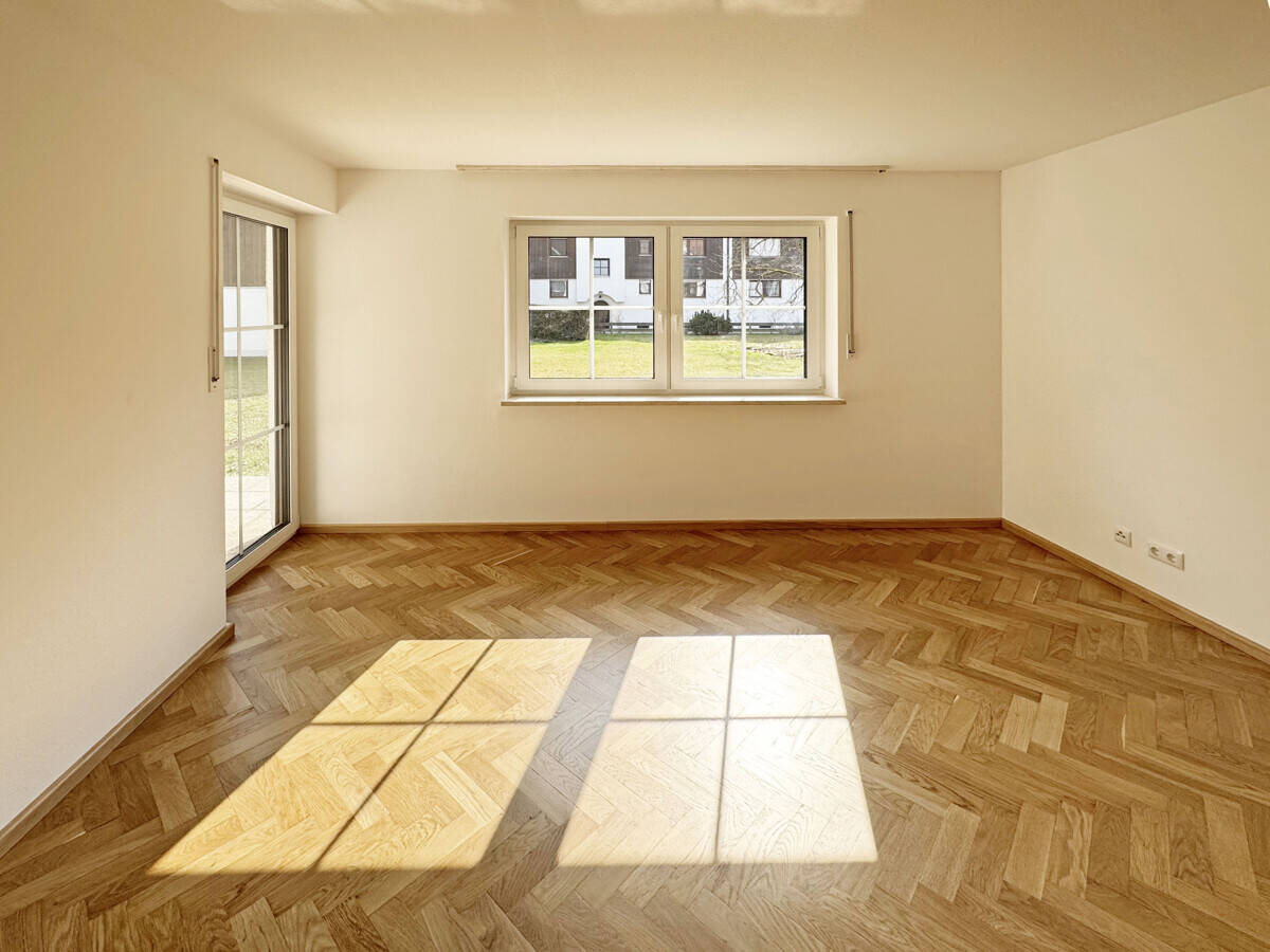 Thumbnail-Einfach einziehen: Komplett renovierte 2-Zimmer-Wohnung mit Terrasse in Passau-Haidenhof