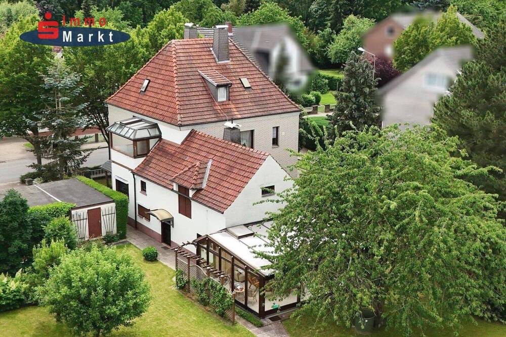 Thumbnail-Großzügige Immobilie mit großem Grundstück