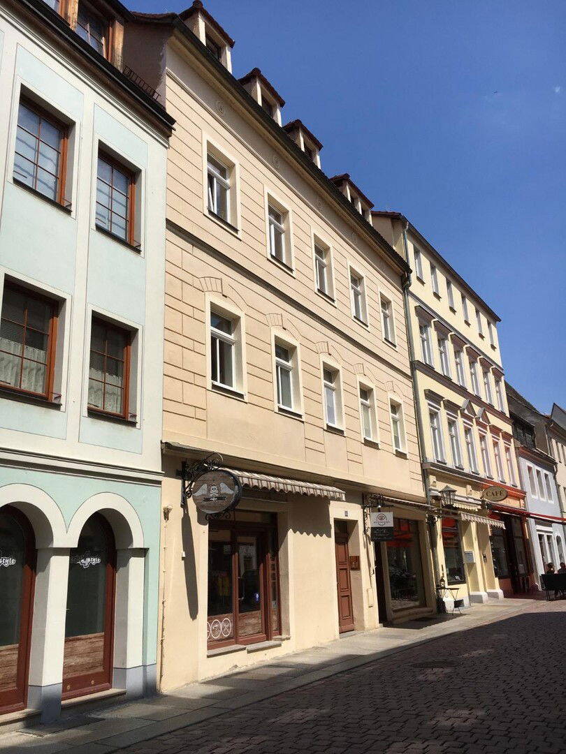 Thumbnail-Mehrfamilienhaus mit 8 Wohnungen und 2 Gewerbeeinheiten direkt vom Eigentümer - Provisionsfrei