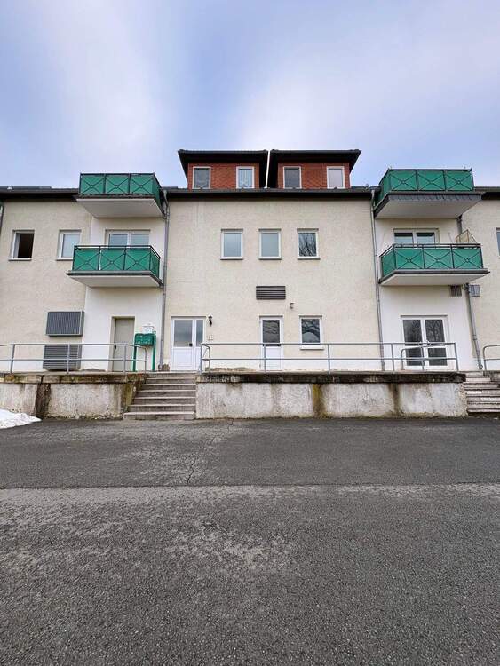 Thumbnail-Gemütliche 2-Zimmer Wohnung mit Balkon und EBK sucht Mieter