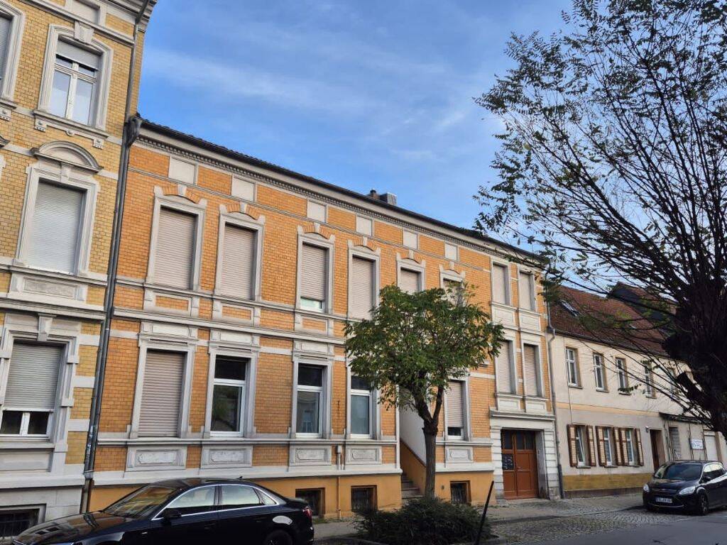 Thumbnail-TOP Lage in Bahnhofnähe mit Anbindung ICE